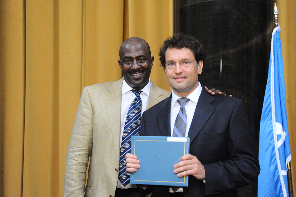 Gregory Moore and David Kocieniewski