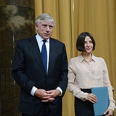 Lee Bollinger and Donna Tartt
