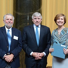Mike Pride, Lee Bollinger and Kathleen Kingsbury