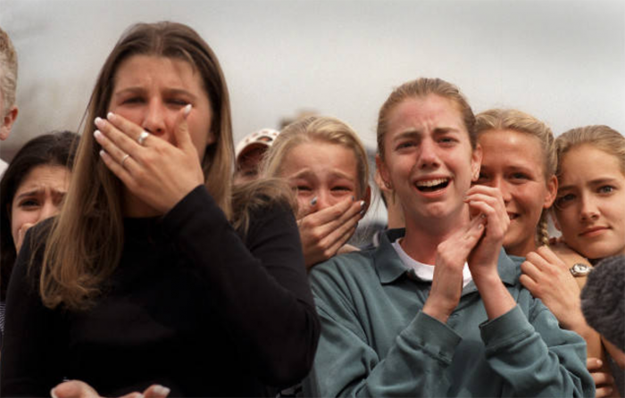 Hal Stoelzle/Rocky Mountain News - April 20, 1999