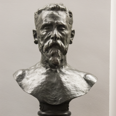 Pulitzer bust