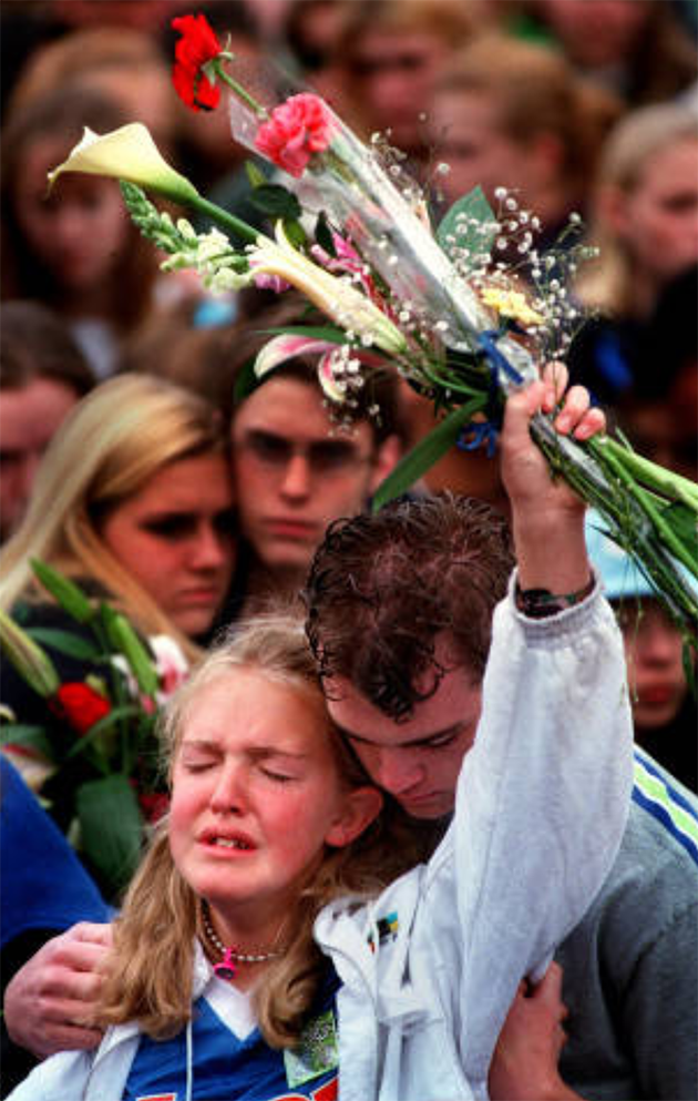 Patrick Davison/Rocky Mountain News - April 25, 1999